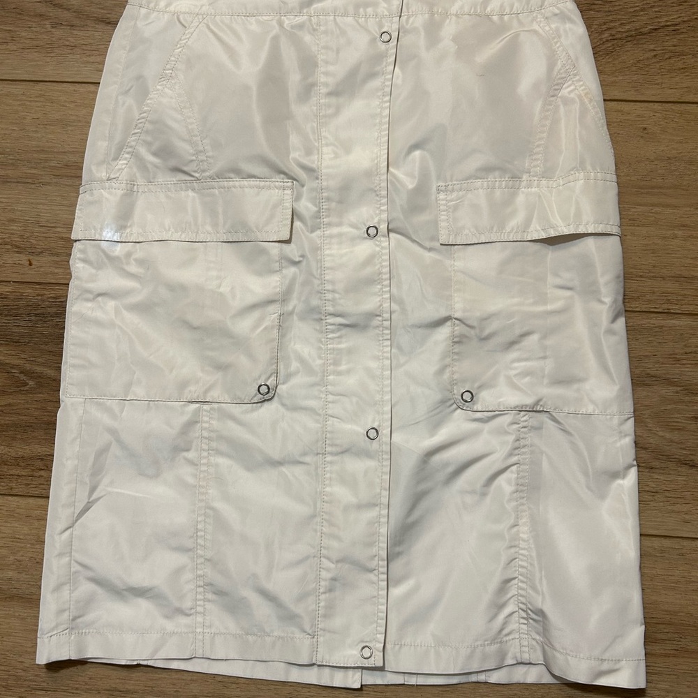 Kuho Women’s White Skirt Button Up Pockets 64-94 Korean Brand